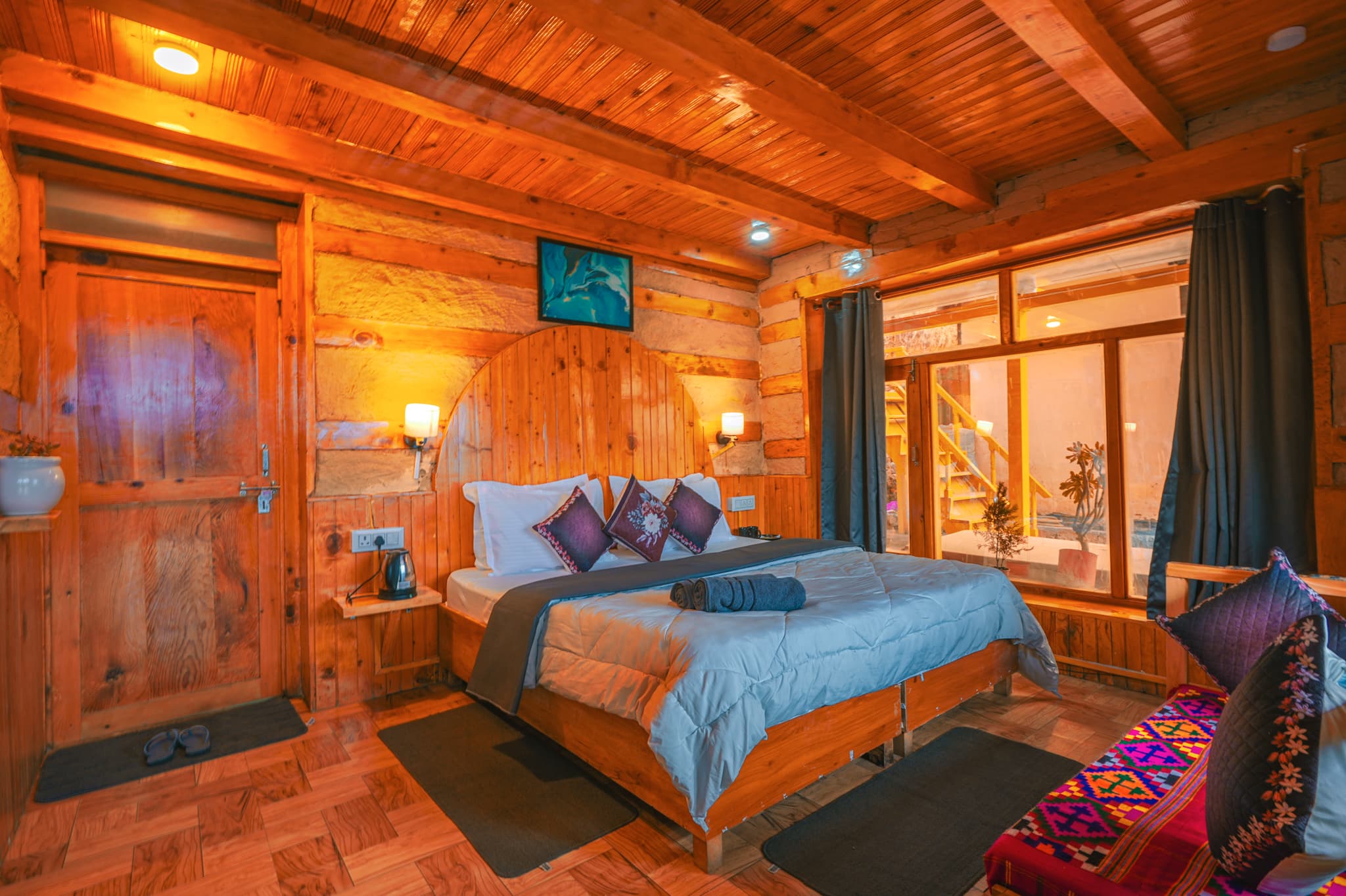 Luxury Room 1
